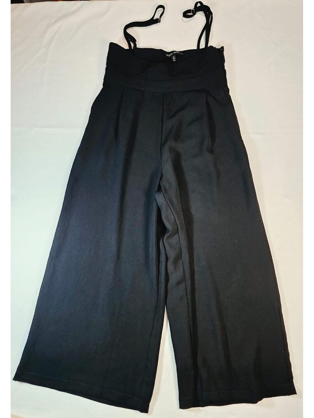 Style Rack Women's Black Wide Leg Jumpsuit with Adjustable Straps, Size Small